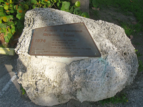 archibald park beach south parking lot memorial to albert archibald