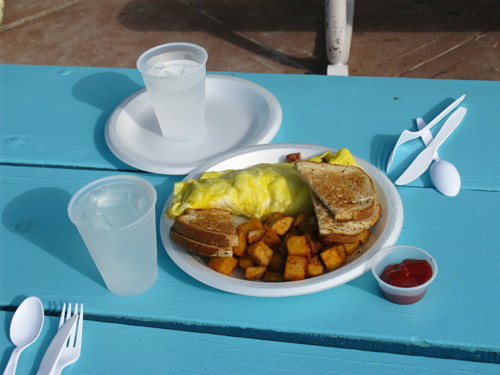 omelet breakfast at paradise grille on pass-a-grille beach