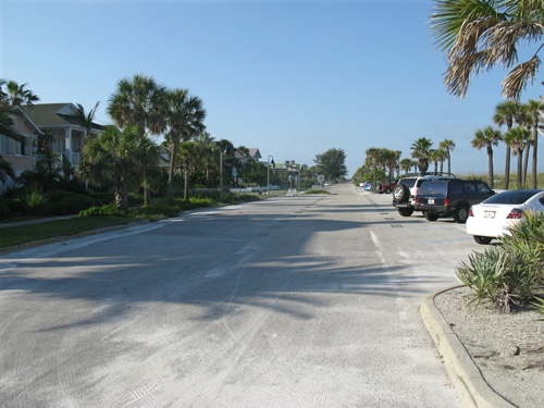 breakfast at paradise grille on pass-a-grille beach