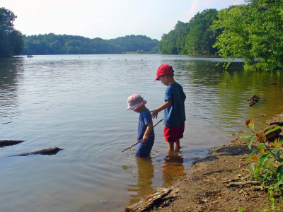 do not let children play near alligator areas in florida