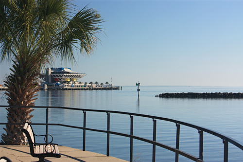 demens landing park view to the pier in downtown st petersburg florida