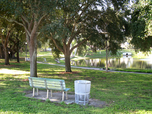 historic round lake park benches to read