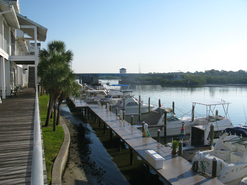 breakfast at jimmy guanas indian rocks beach fl outside seating on second floor patio look north view