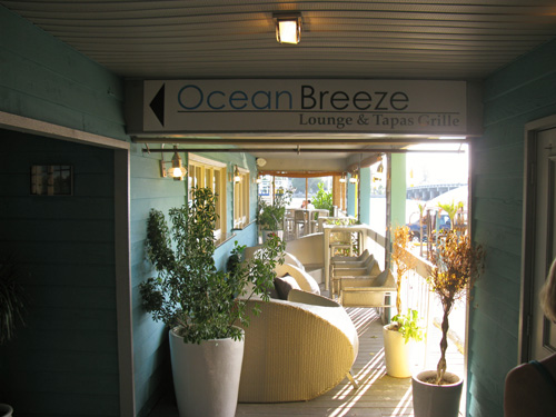 the ocean breeze restaurant walkway gives you an initial view of the intercoastal waterway