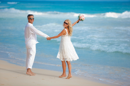 sundresses for weddings are perfect in florida