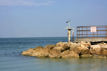 treasure island fl jetty at john's pass