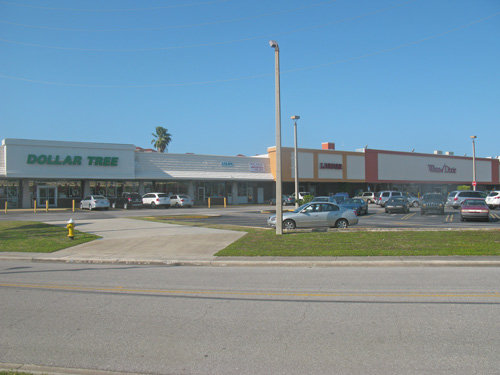 Small shopping center in Madeira Beach FL.