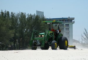 beach rake treasure island fl