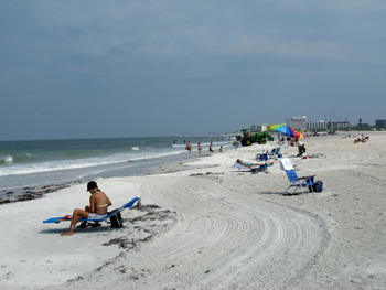 beach rake path on treasure island fl