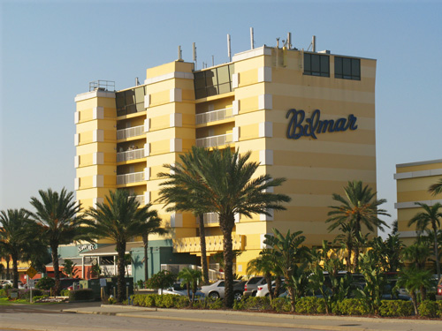 breakfast at ricky t's treasure island florida right across from the bilmar beach resort