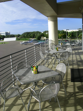 breakfast at the hanger restaurant outside seating