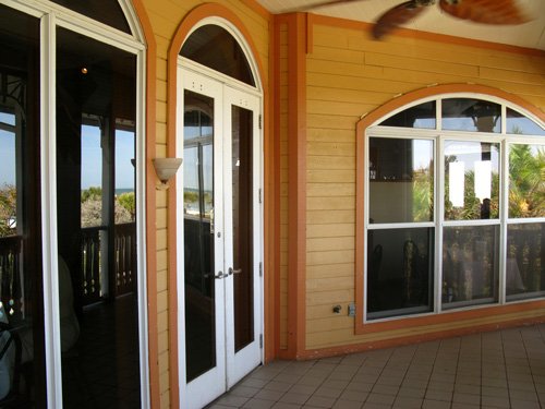 hurricane restaurant 2nd floor entrance