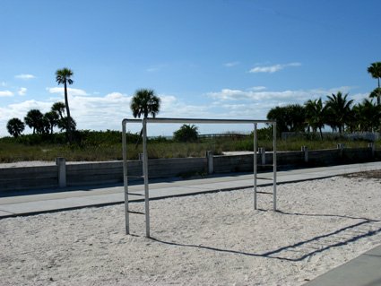 you can do pull-ups on your beach workout