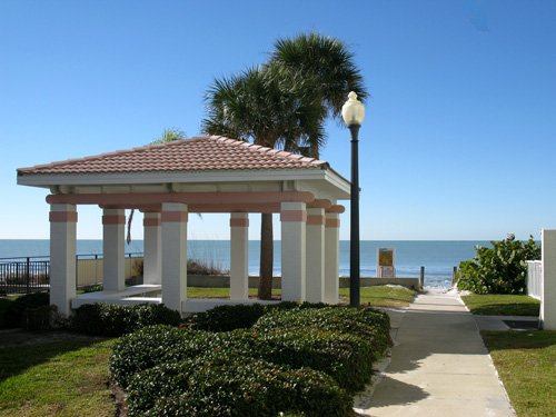 frog pond restaurant north redington beach fl on gulf blvd beach access pavilion