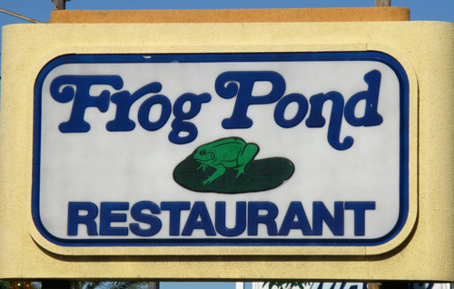 breakfast at the frog pond restaurant