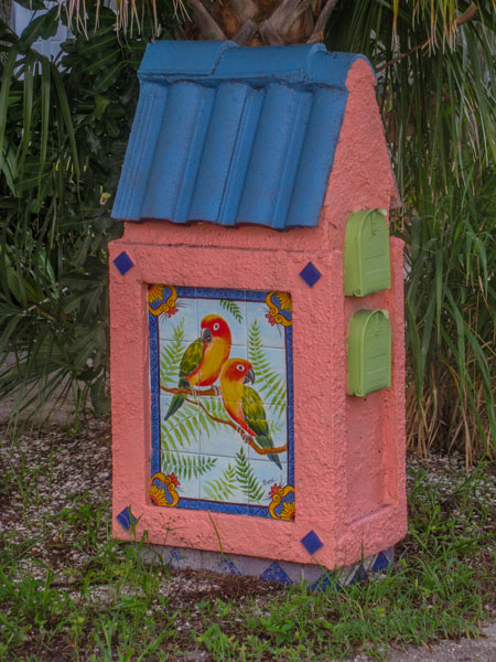 Creative mailbox in Gulfport FL