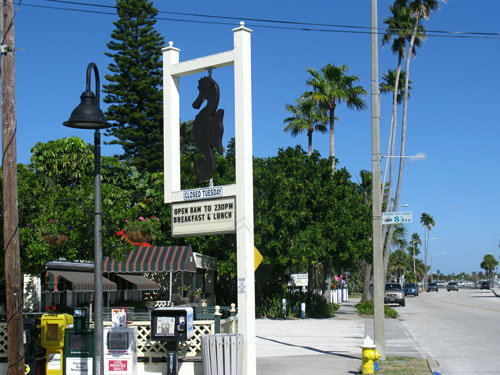 pass-a-grille historic district seahorse restaurant