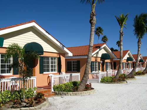 Sunset Beach Blue Waters Beach Club Cottages on West Gulf Blvd.