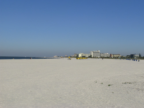 Thanksgiving Day Beach Run starting on Treasure Island Beach.