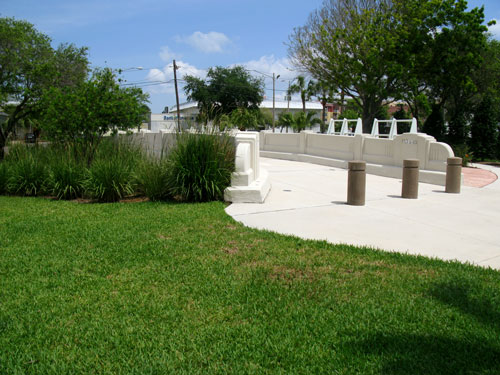 treasure island park has a decorative bridge