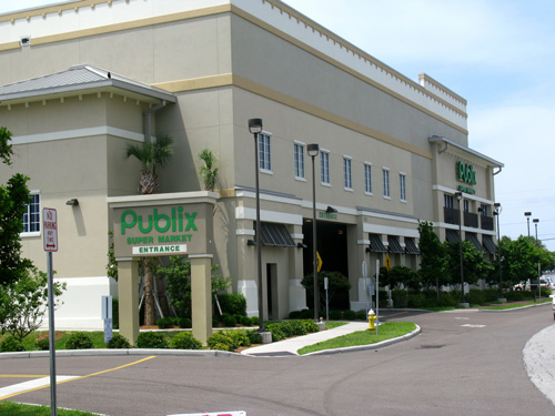 treasure island park is easy to find look for the publix grocery at 104th and gulf blvd