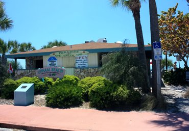 public beach access snack bar at Upham Beach